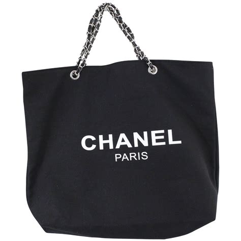 chanel vip gift bags